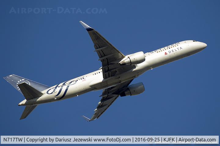N717TW, 1999 Boeing 757-231 C/N 28485, Boeing 757-231 - SkyTeam (Delta Air Lines)   C/N 28485, N717TW