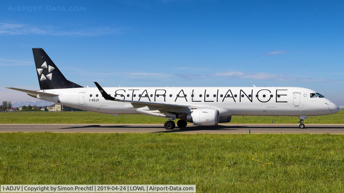 I-ADJV, 2009 Embraer 195LR (ERJ-190-200LR) C/N 19000308, I-ADJV @ Linz Airport