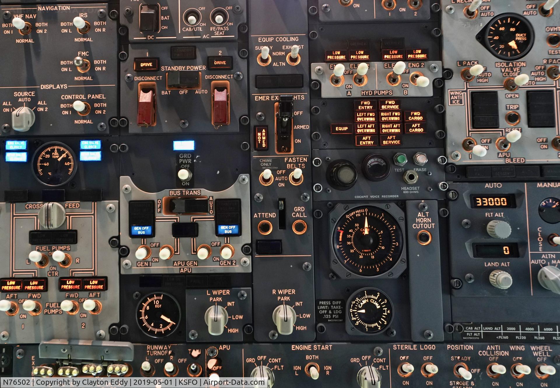 N76502, 2006 Boeing 737-824 C/N 31603, Overhead panel. SFO 2019.