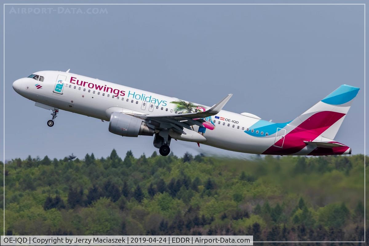 OE-IQD, 2016 Airbus A320-214 C/N 7056, Airbus A320-214