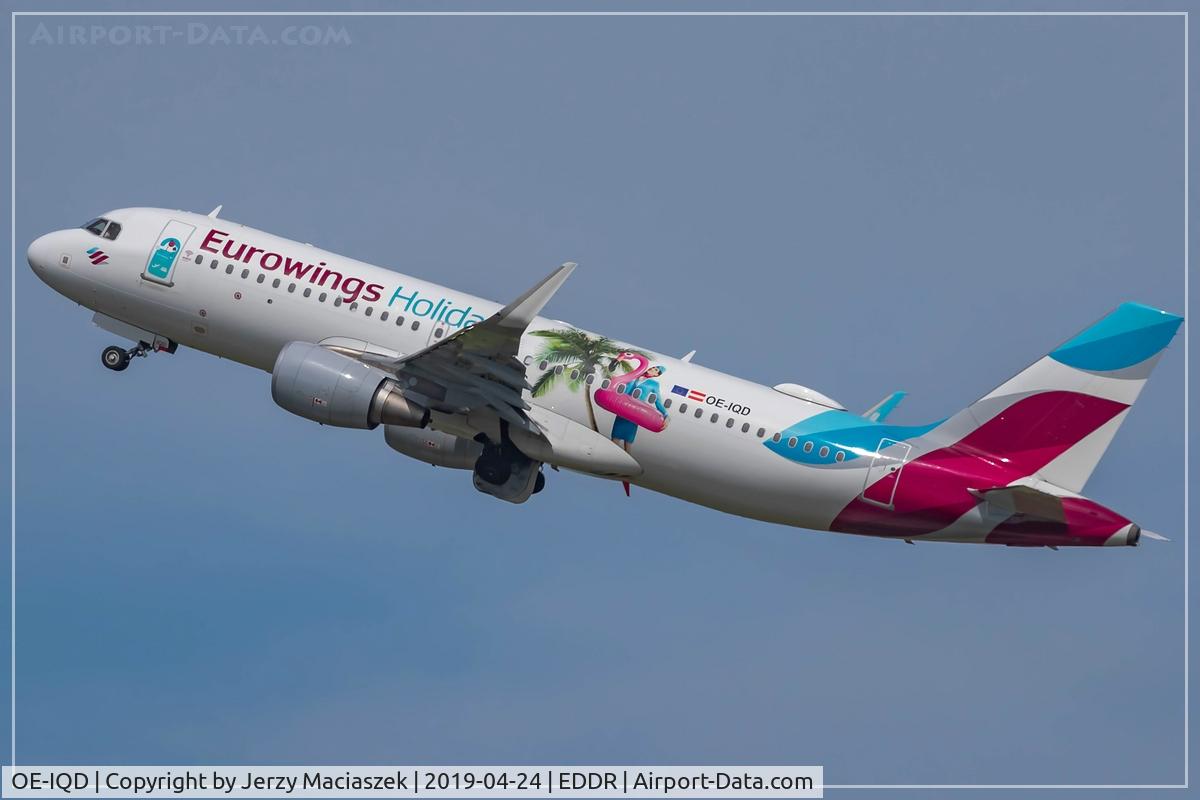 OE-IQD, 2016 Airbus A320-214 C/N 7056, Airbus A320-214