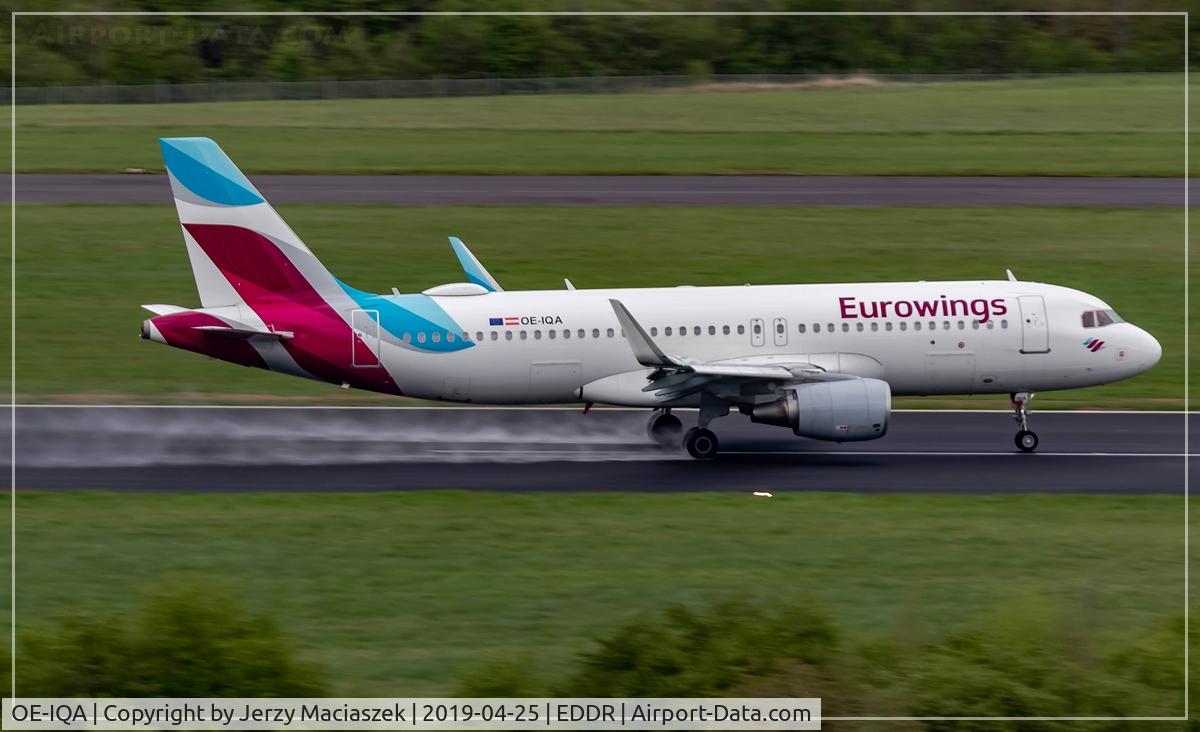 OE-IQA, 2016 Airbus A320-214 C/N 6992, Airbus A320-214