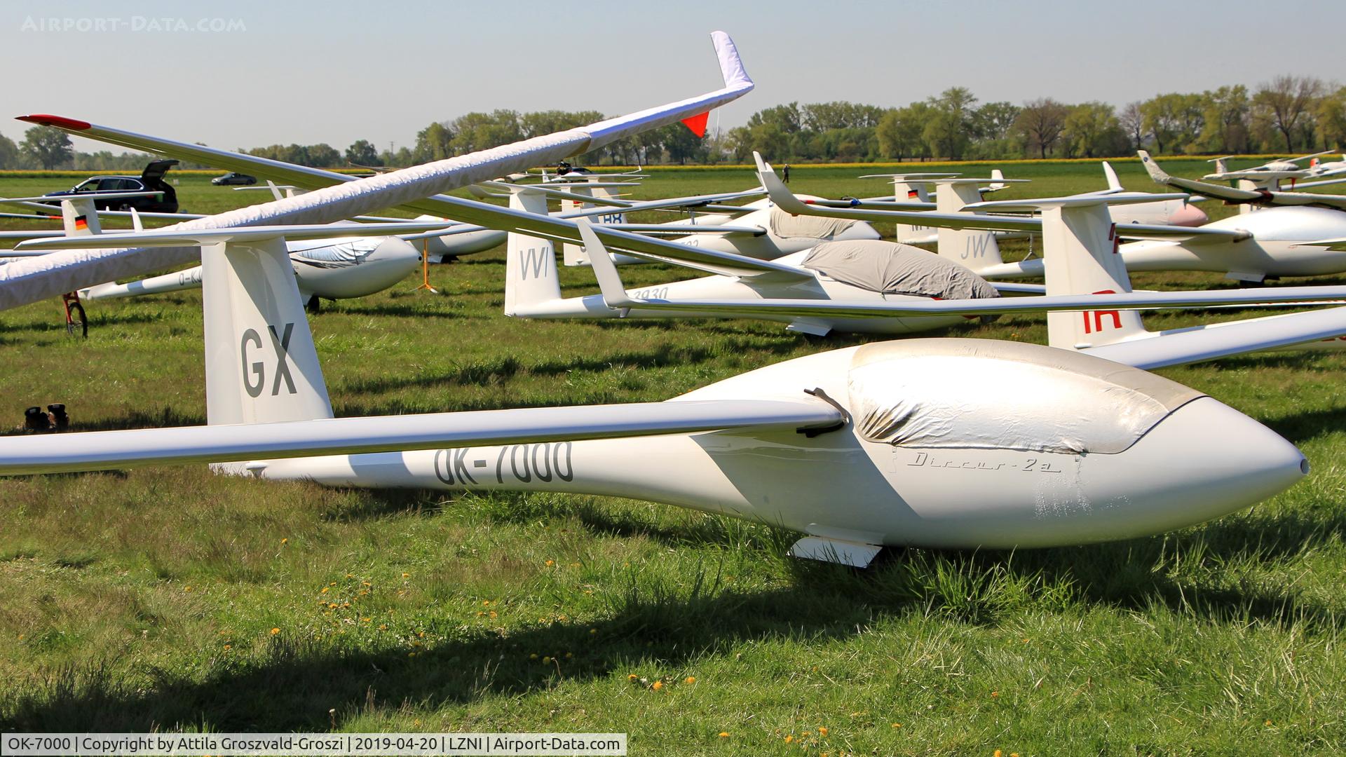 OK-7000, 2005 Schempp-Hirth Discus 2a C/N 216, LZNI - Nitra Airport, Slovakia - Pribina Cup 2019