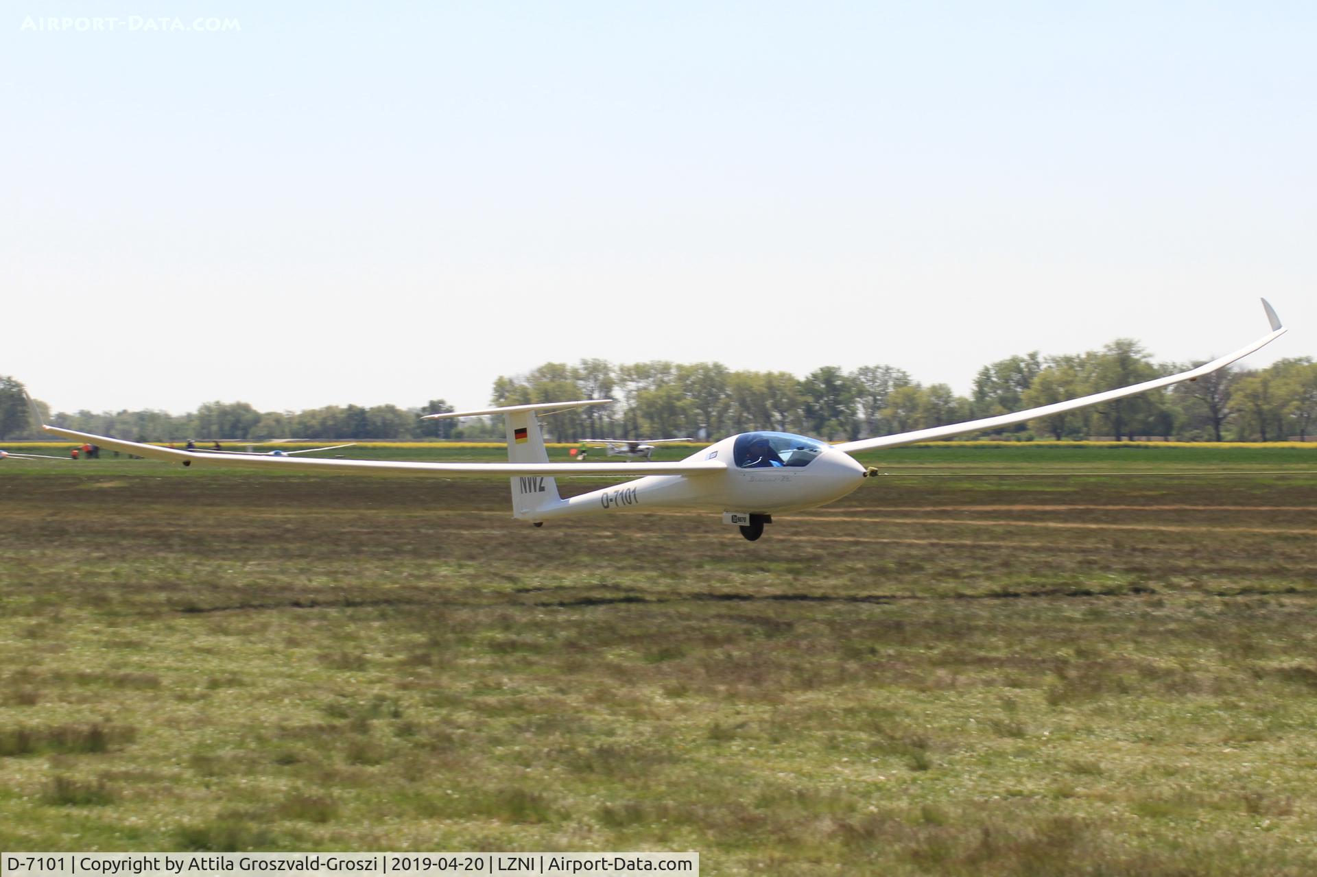 D-7101, 1999 Schempp-Hirth Discus 2B C/N 48, LZNI - Nitra Airport, Slovakia - Pribina Cup 2019