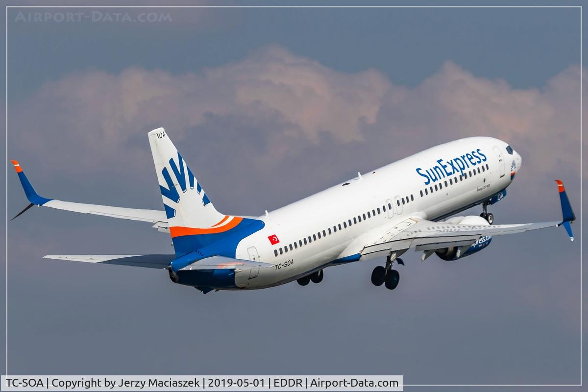 TC-SOA, 2016 Boeing 737-8HC C/N 61184, Boeing 737-8HC