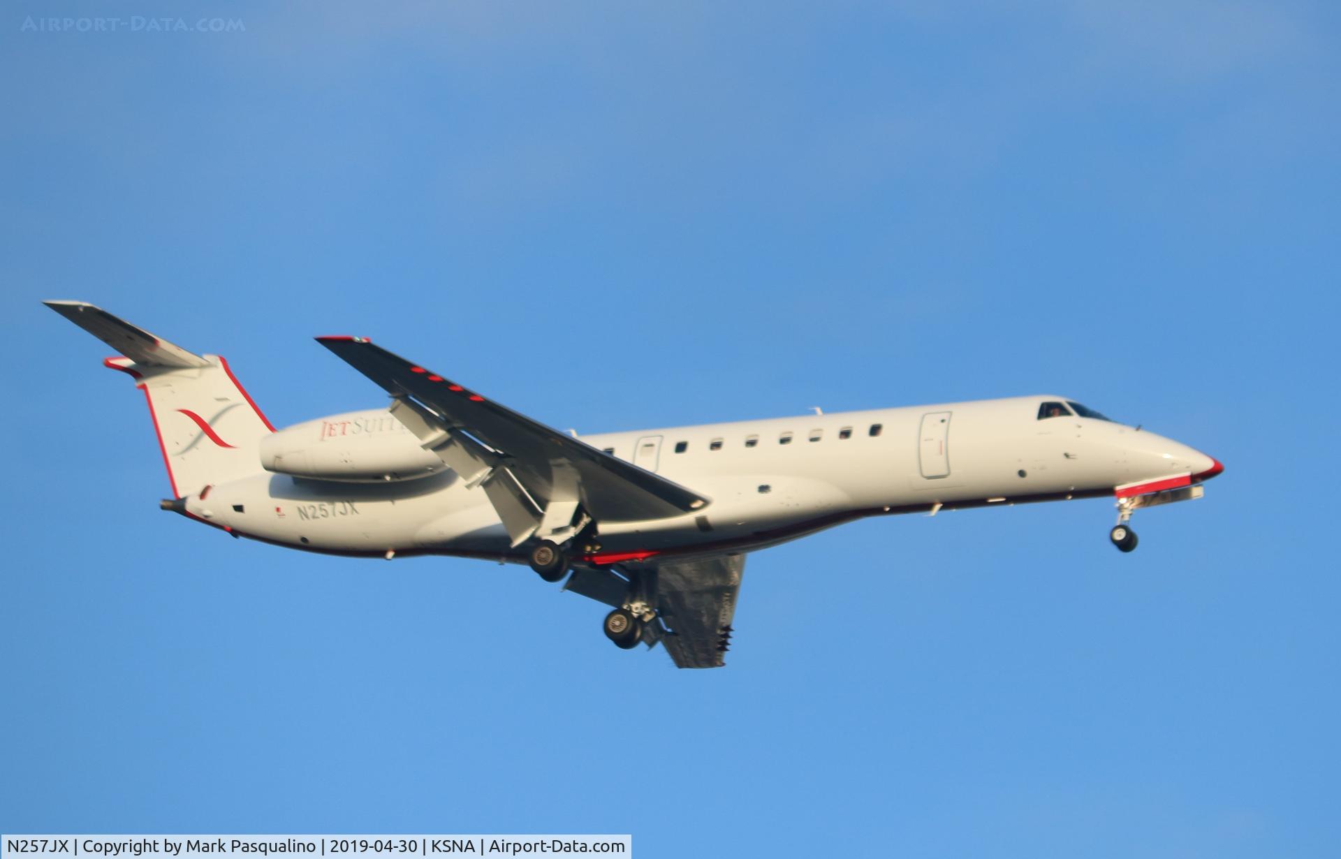 N257JX, 2000 Embraer ERJ-135LR (EMB-135LR) C/N 145314, EMB-135LR