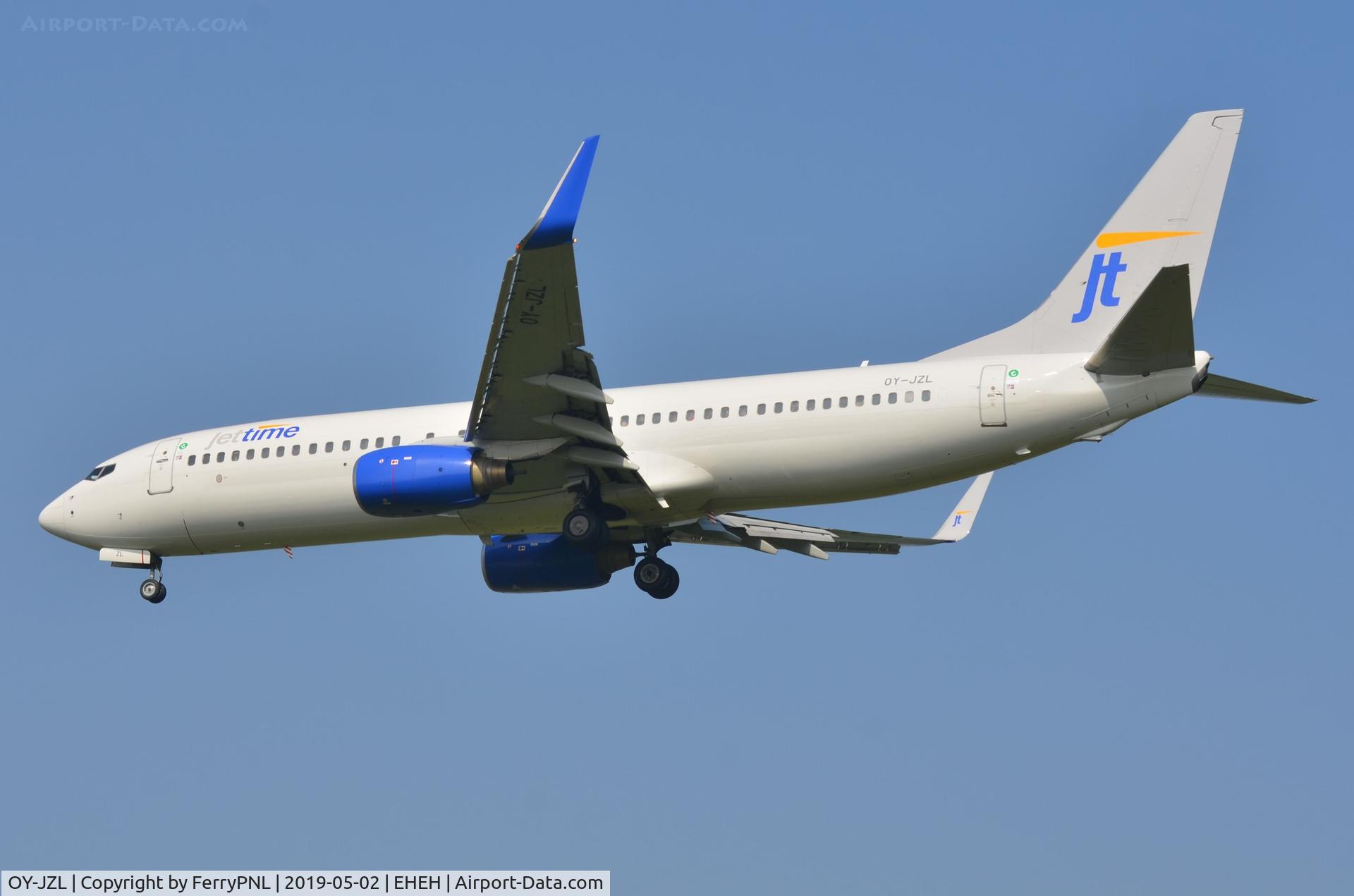 OY-JZL, 2003 Boeing 737-804 C/N 32904, Jettime B738 used by Transavia this summer from EIN.