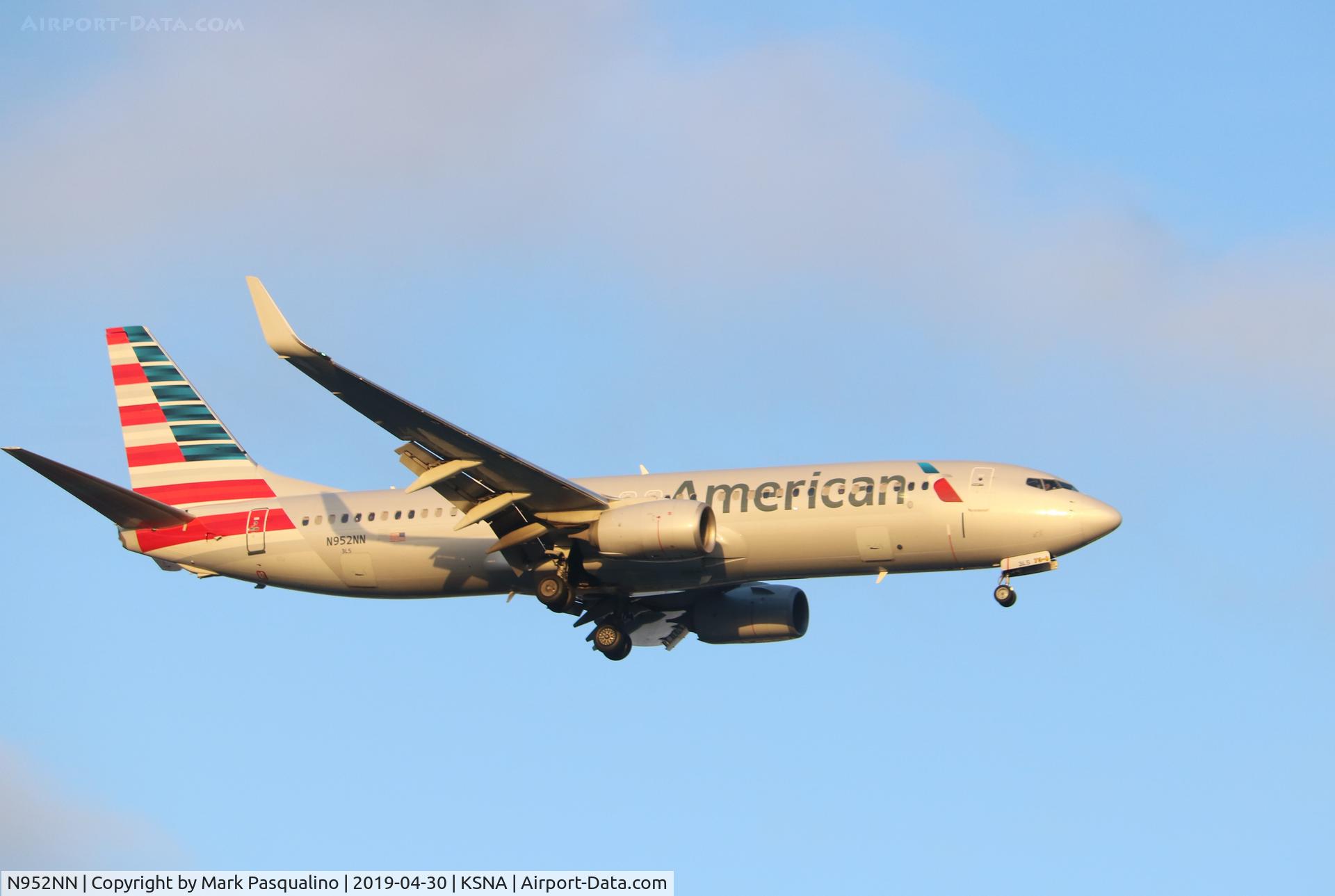 N952NN, 2014 Boeing 737-823 C/N 31196, Boeing 737-823