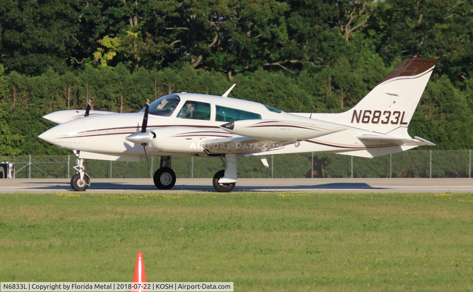N6833L, 1981 Cessna 310R C/N 310R2125, Cessna 310R