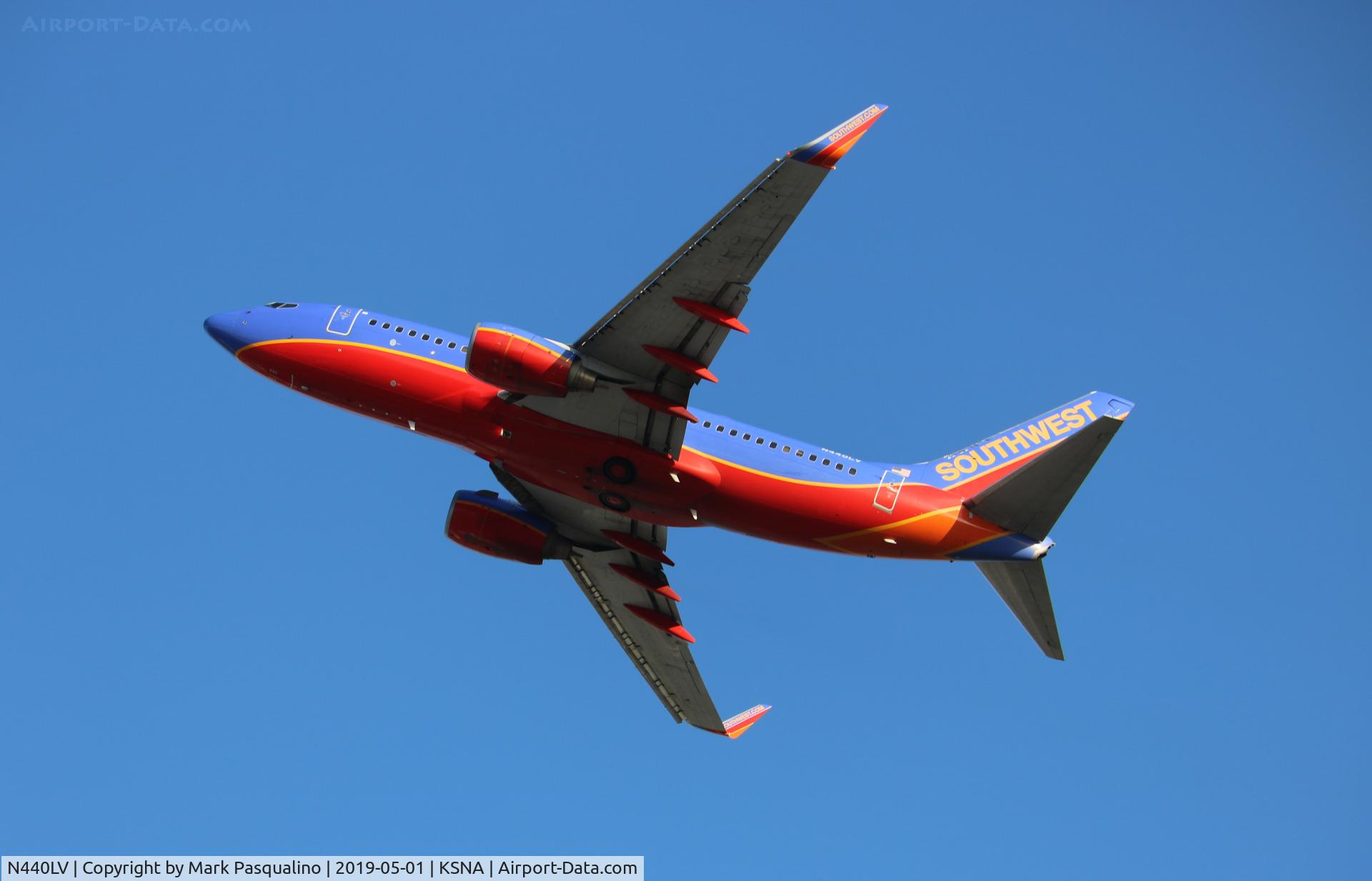 N440LV, 2003 Boeing 737-7H4 C/N 29835, Boeing 737-7H4