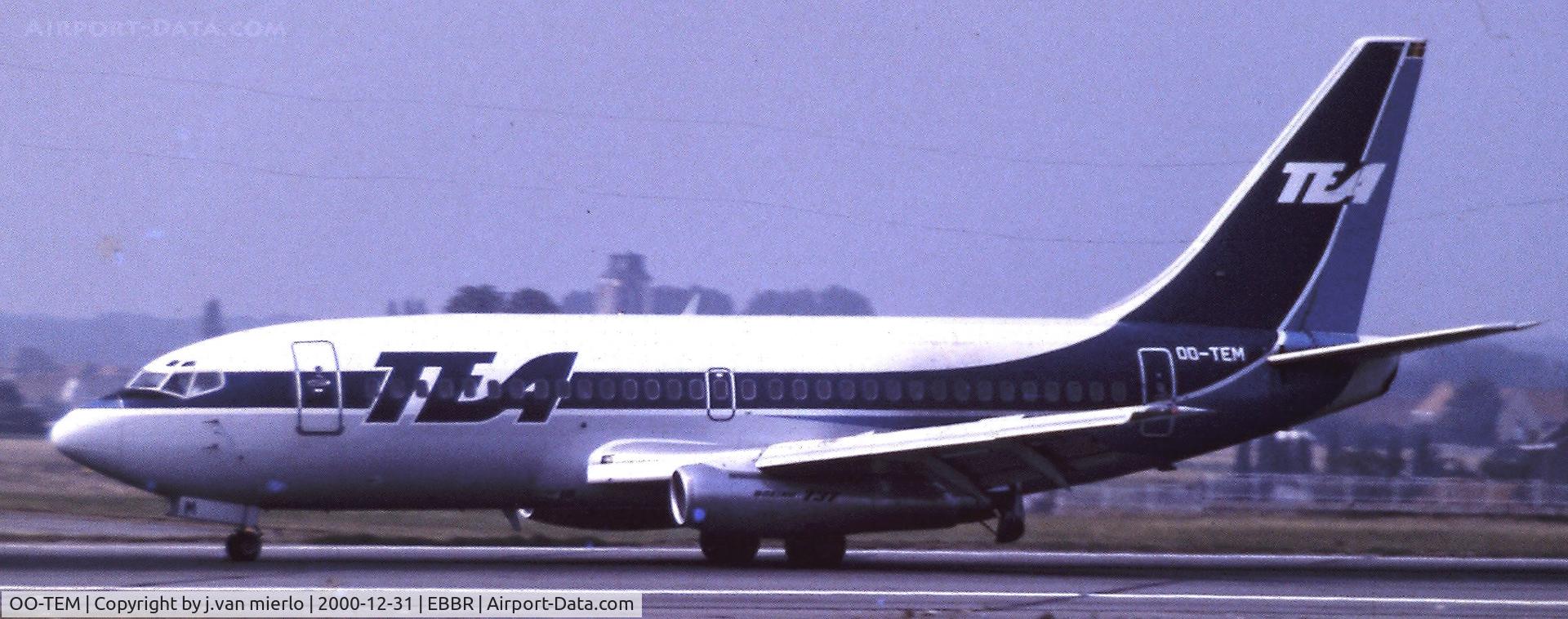 OO-TEM, 1979 Boeing 737-2Q8 C/N 21735, Landing at Brussels 25L '80s