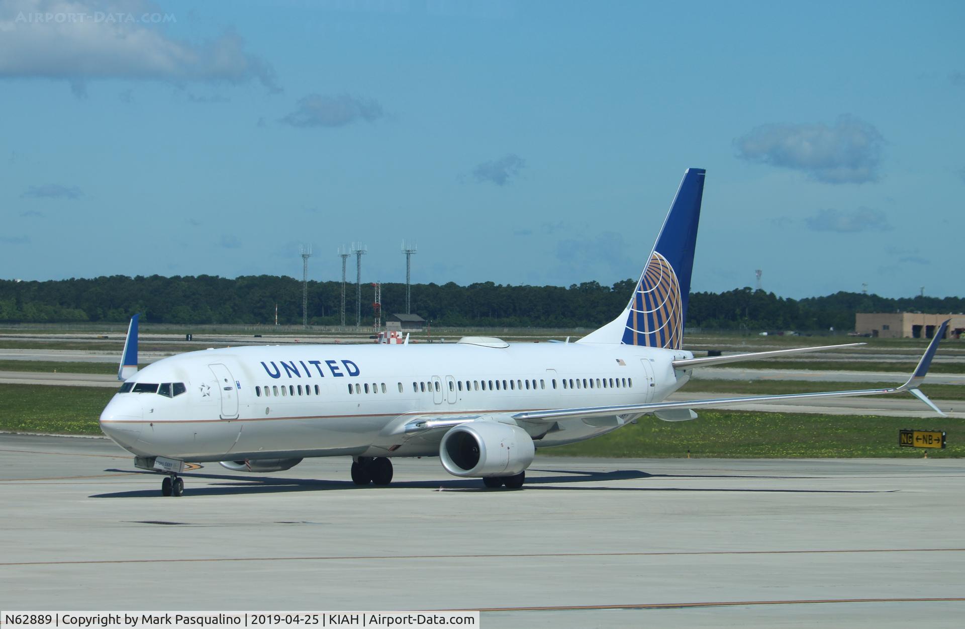 N62889, 2015 Boeing 737-924/ER C/N 42193, Boeing 737-924/ER