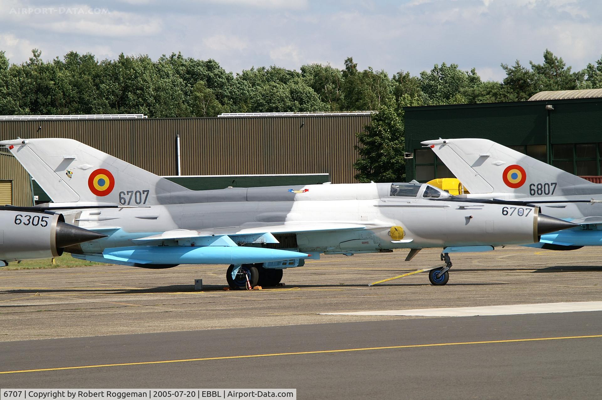 6707, Mikoyan-Gurevich MiG-21MF-75 Lancer C C/N 96006707/0520, SPOTTERSDAY.