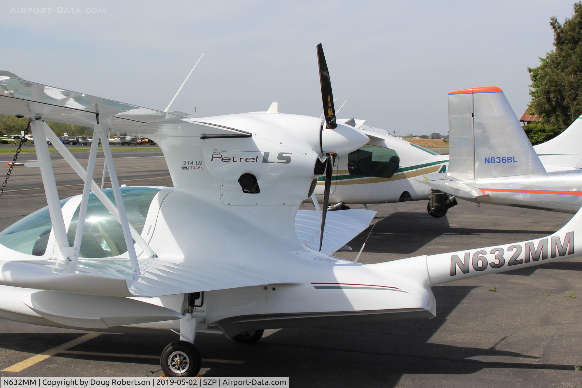 N632MM, 2017 Scoda Aeronautica Super Petrel LS C/N SD355, 2017 Scoda Aeronautica LTDA SUPER PETREL LS Amphibian, Rotax 914UL 115 Hp Turbo pusher, Light Sport, on Transient Ramp