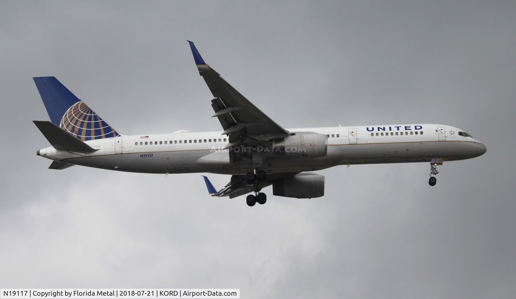 N19117, 1996 Boeing 757-224 C/N 27559, United