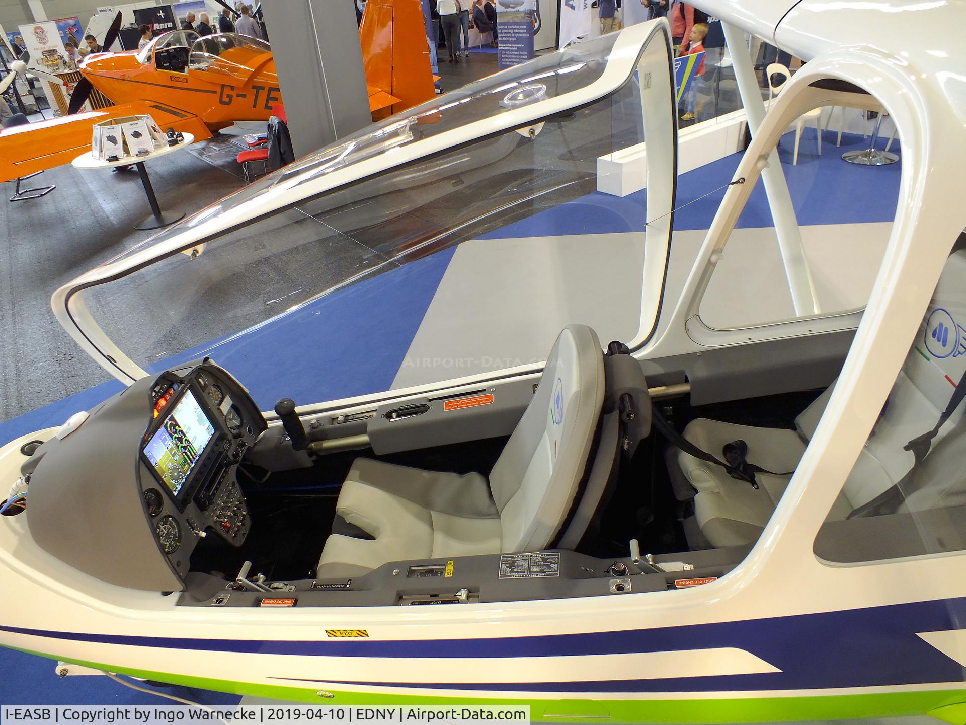 I-EASB, Iniziative Industriali Italiane Sky Arrow LSA C/N Not found I-EASB, Magnaghi Aeronautica Skyarrow LSA at the AERO 2019, Friedrichshafen  #c