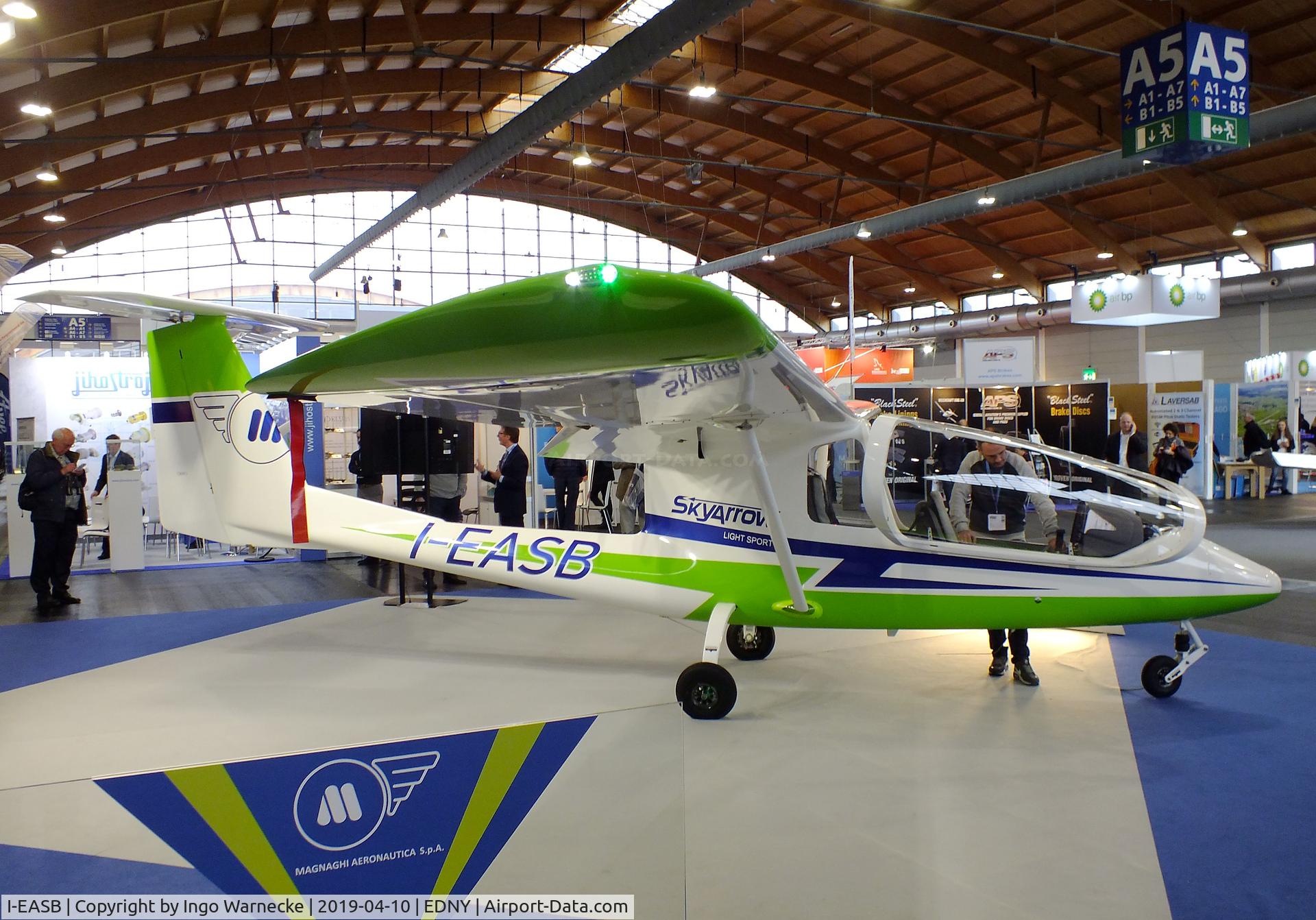 I-EASB, Iniziative Industriali Italiane Sky Arrow LSA C/N Not found I-EASB, Magnaghi Aeronautica Skyarrow LSA at the AERO 2019, Friedrichshafen