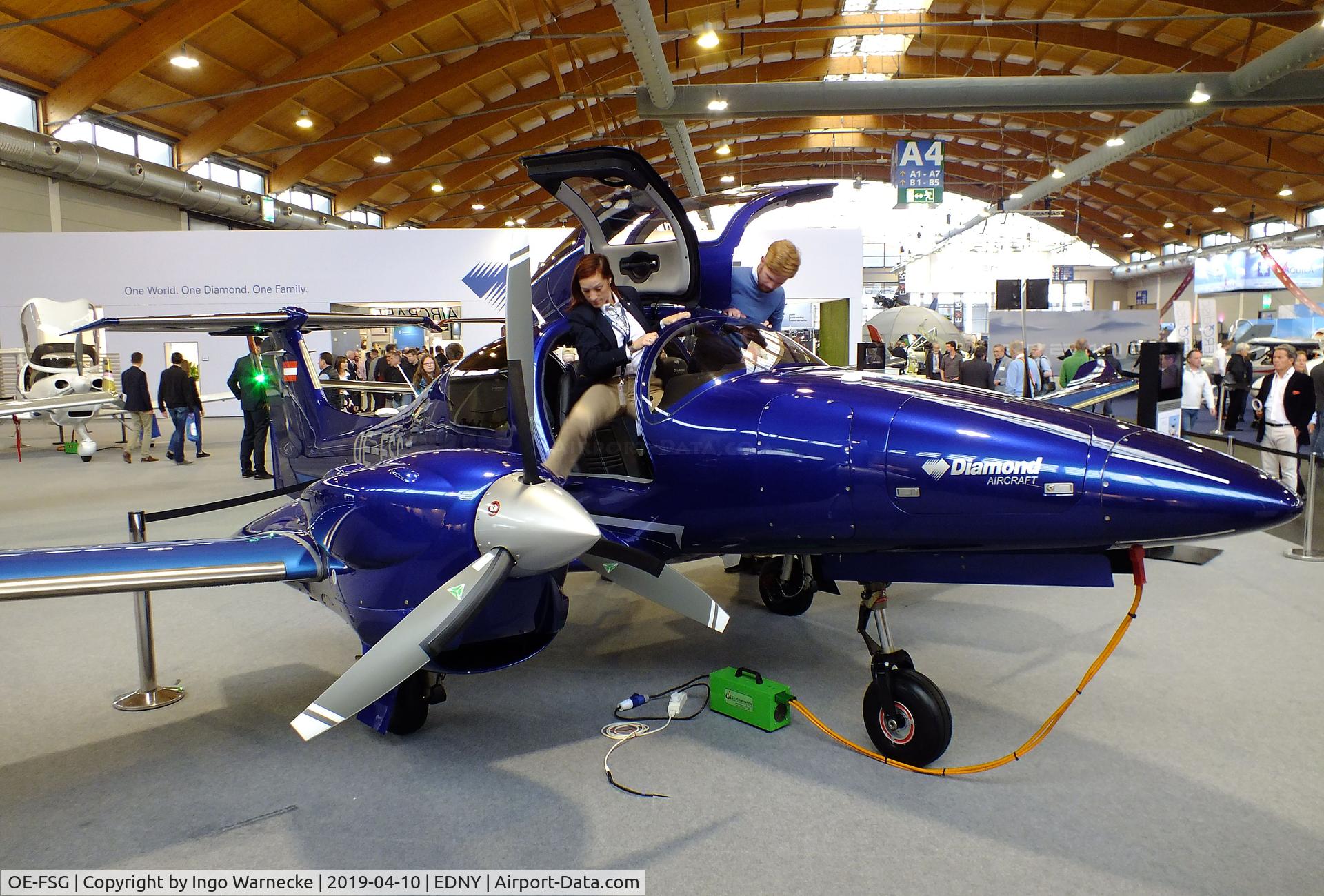 OE-FSG, 2018 Diamond DA-62 C/N 62.102, Diamond DA-62 at the AERO 2019, Friedrichshafen