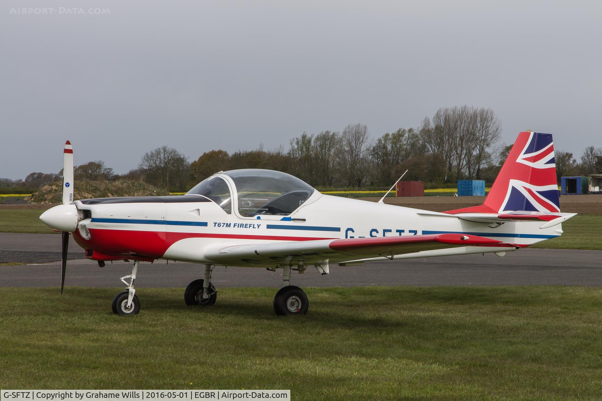 G-SFTZ, 1983 Slingsby T-67M Firefly C/N 2000, Slingsby T67M Firefly G-SFTZ, Breighton 1/5/16