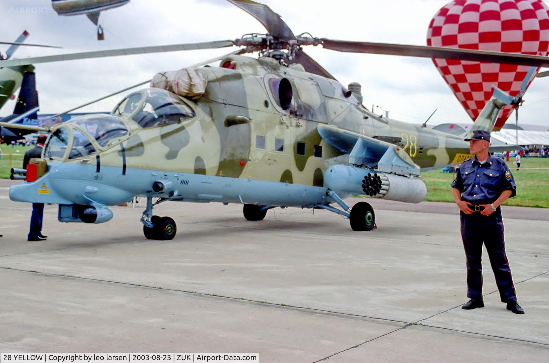 28 YELLOW, MIL MI-35 C/N 24848, Zhukovsky 23.8.2003