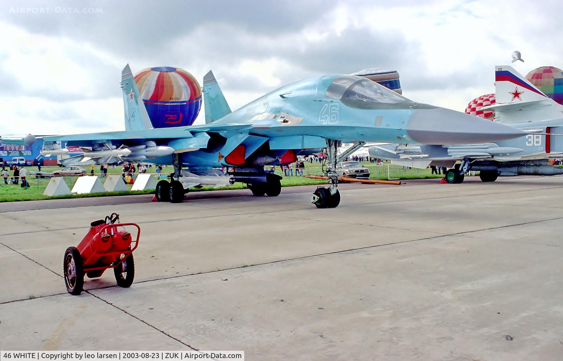 46 WHITE, 1994 Sukhoi Su-34 C/N T 10V-6, Zhukovsky 23.8.2003