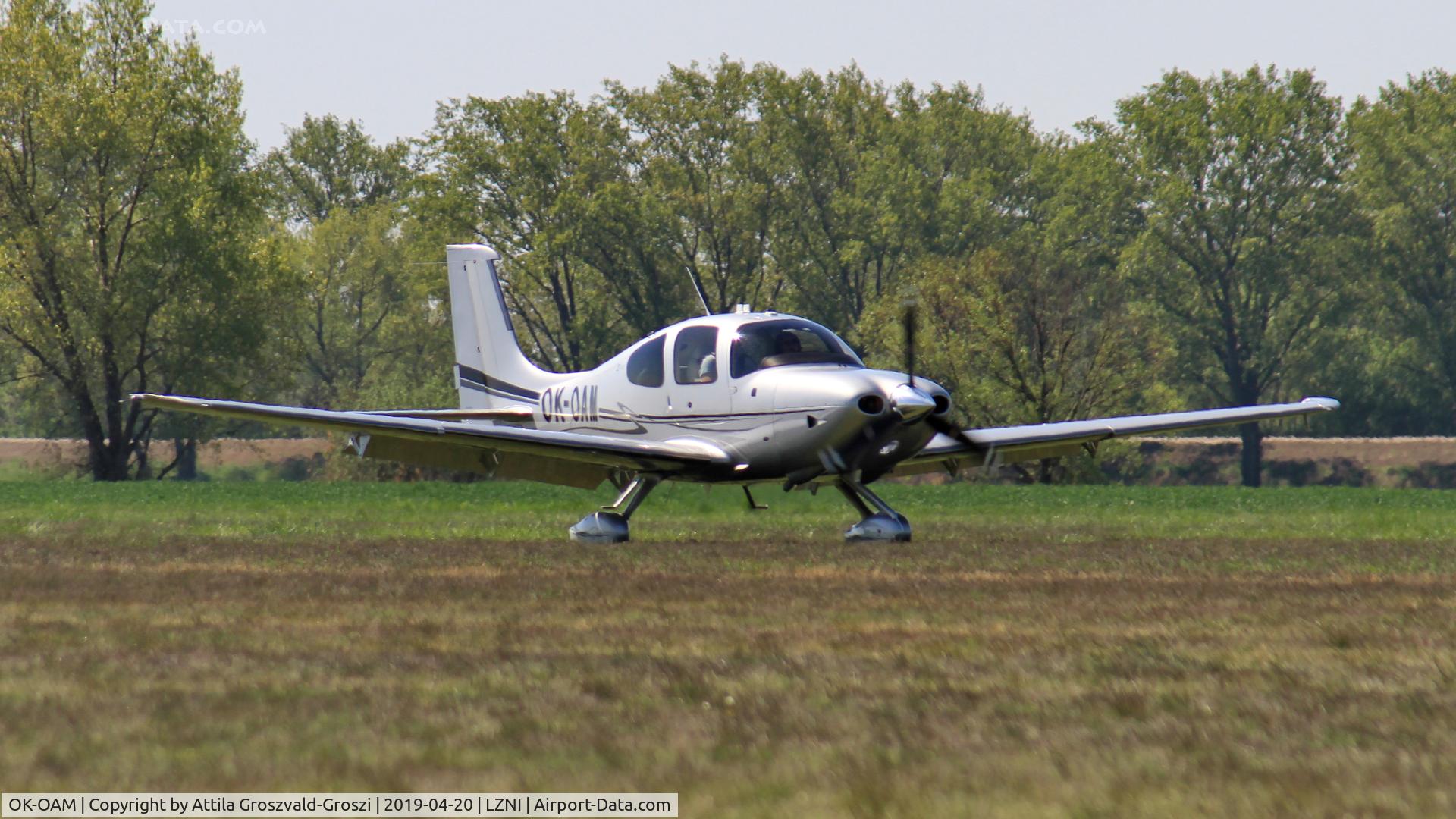 OK-OAM, 2014 Cirrus SR-22 GTS C/N 4114, LZNI - Nitra Airport, Slovakia