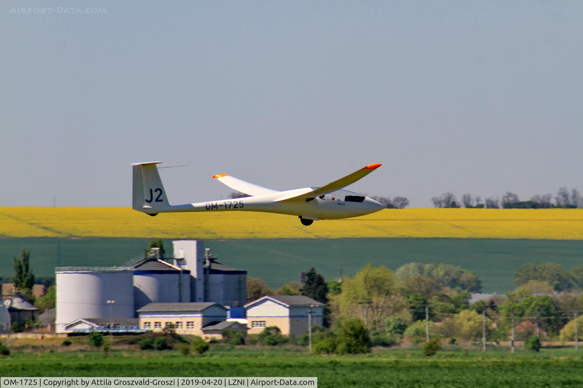 OM-1725, Centrair C101A Pegase Pegase C/N 101-A0105, LZNI - Nitra Airport, Slovakia - Pribina Cup 2019