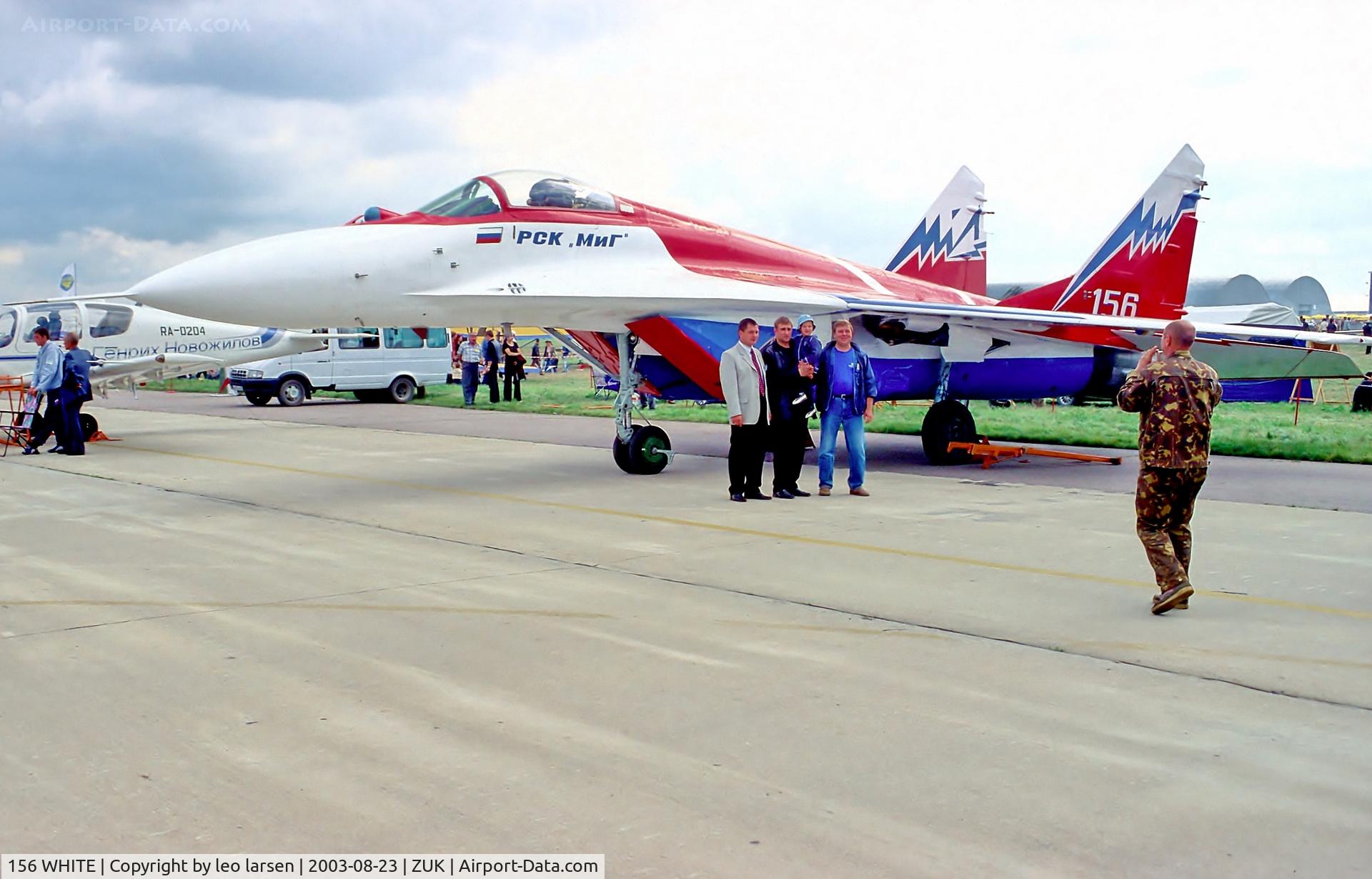 156 WHITE, 1990 Mikoyan-Gurevich MiG-29M C/N 29609055561, Zhukowsky Air Show Moscow 23.8.2003
