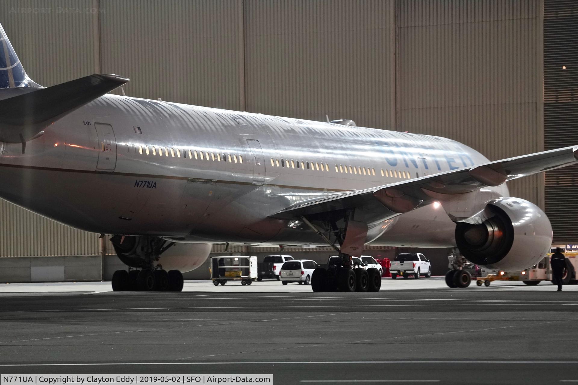 N771UA, 1995 Boeing 777-222 C/N 26932, SFO 2019.
