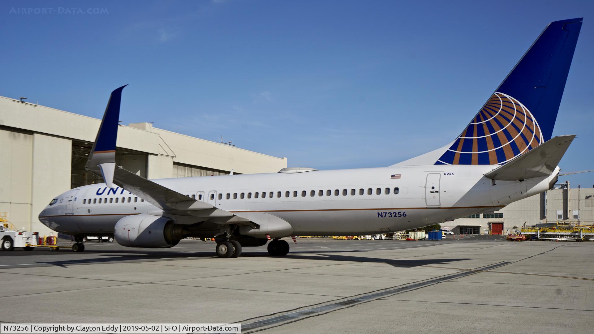 N73256, 2000 Boeing 737-824 C/N 30611, SFO  2019.