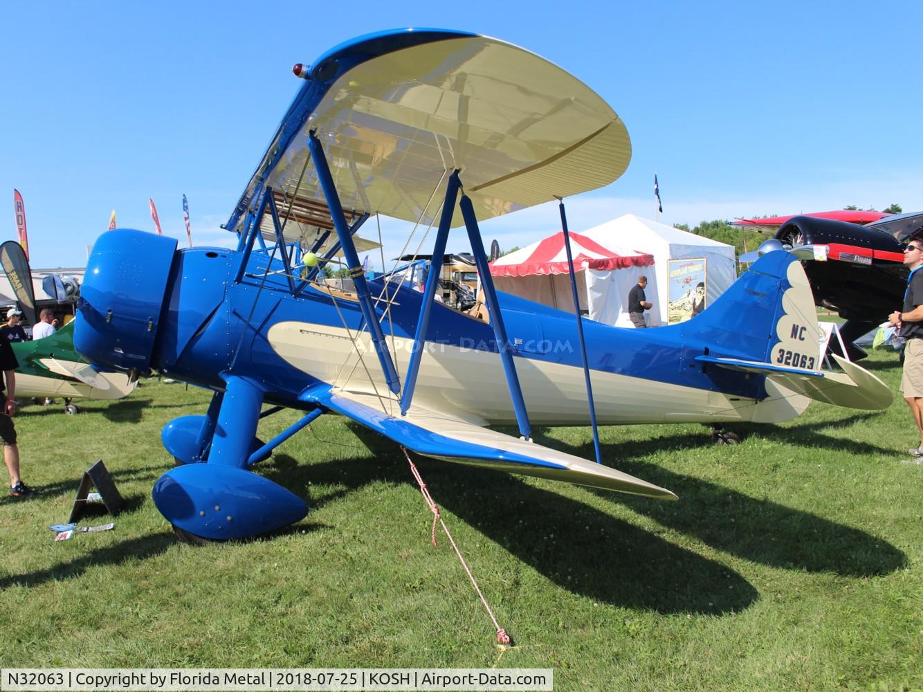 N32063, 1941 Waco UPF-7 C/N 5695, Waco UPF-7