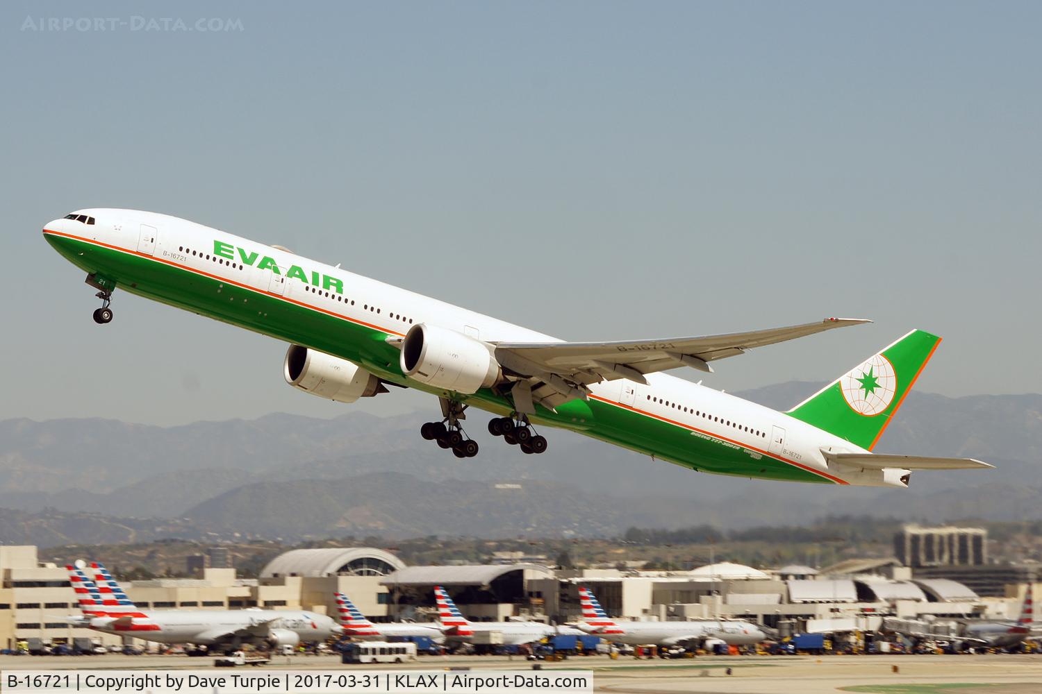 B-16721, 2015 Boeing 777-35E/ER C/N 43290, No comment.