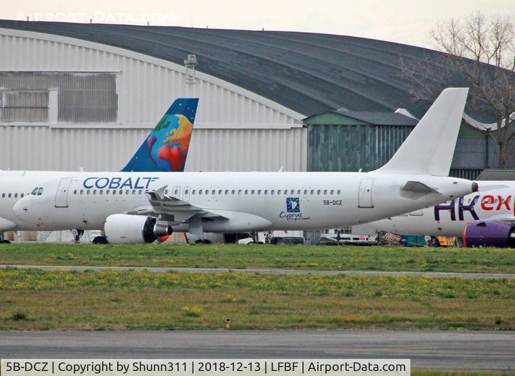 5B-DCZ, 2006 Airbus A320-214 C/N 2875, Returned to lessor after airline's failure... Parked...