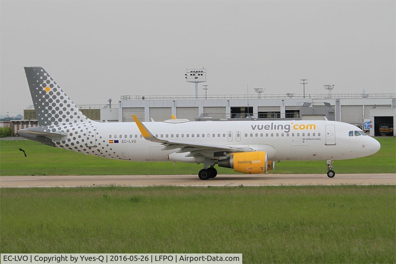 EC-LVO, 2013 Airbus A320-214 C/N 5533, Airbus A320-214, Take off run rwy 08, Paris-Orly Airport (LFPO-ORY)