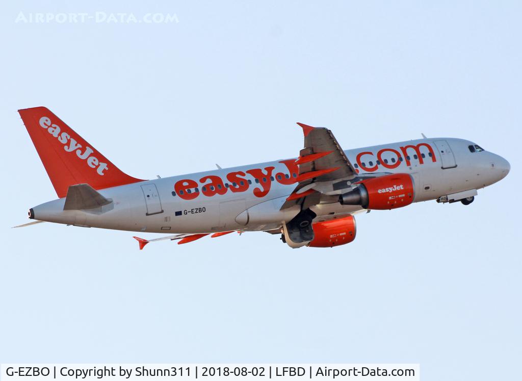 G-EZBO, 2007 Airbus A319-111 C/N 3082, Climbing after take off...