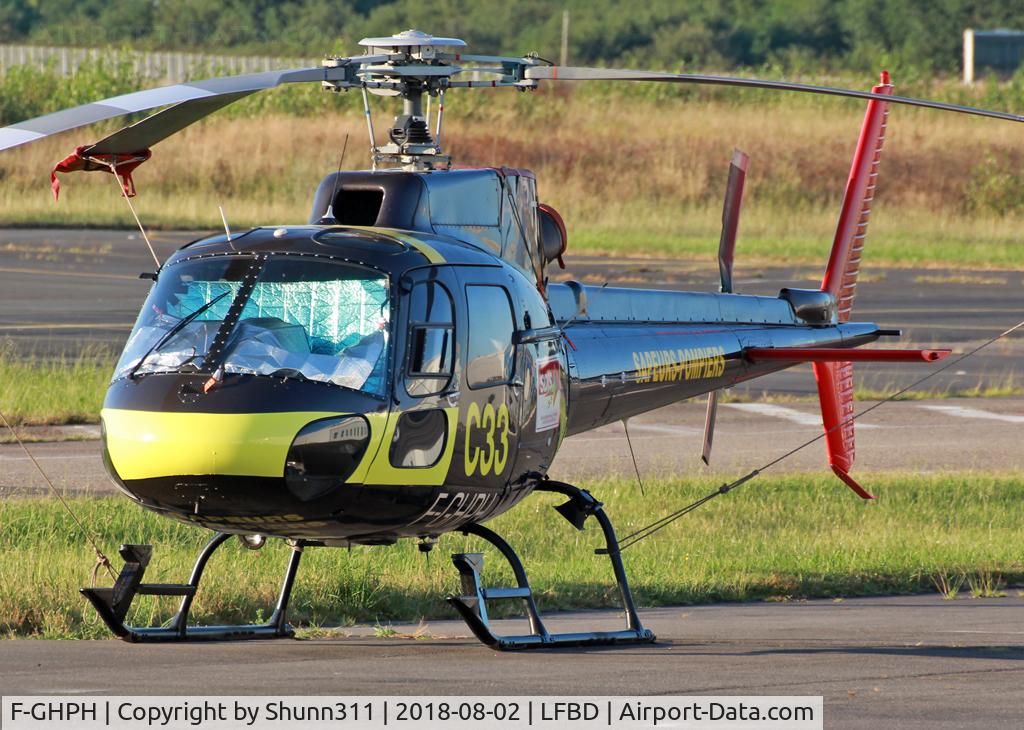 F-GHPH, Eurocopter AS-350B-2 Ecureuil Ecureuil C/N 2365, Now with 'C33/Sapeur Pompier' titles