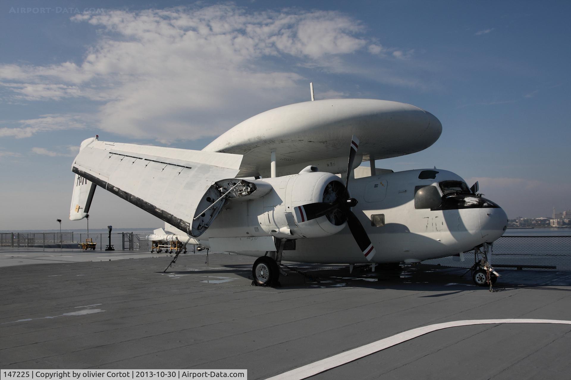 147225, Grumman E-1B Tracer (G-117) C/N 24, USS Yorktown museum