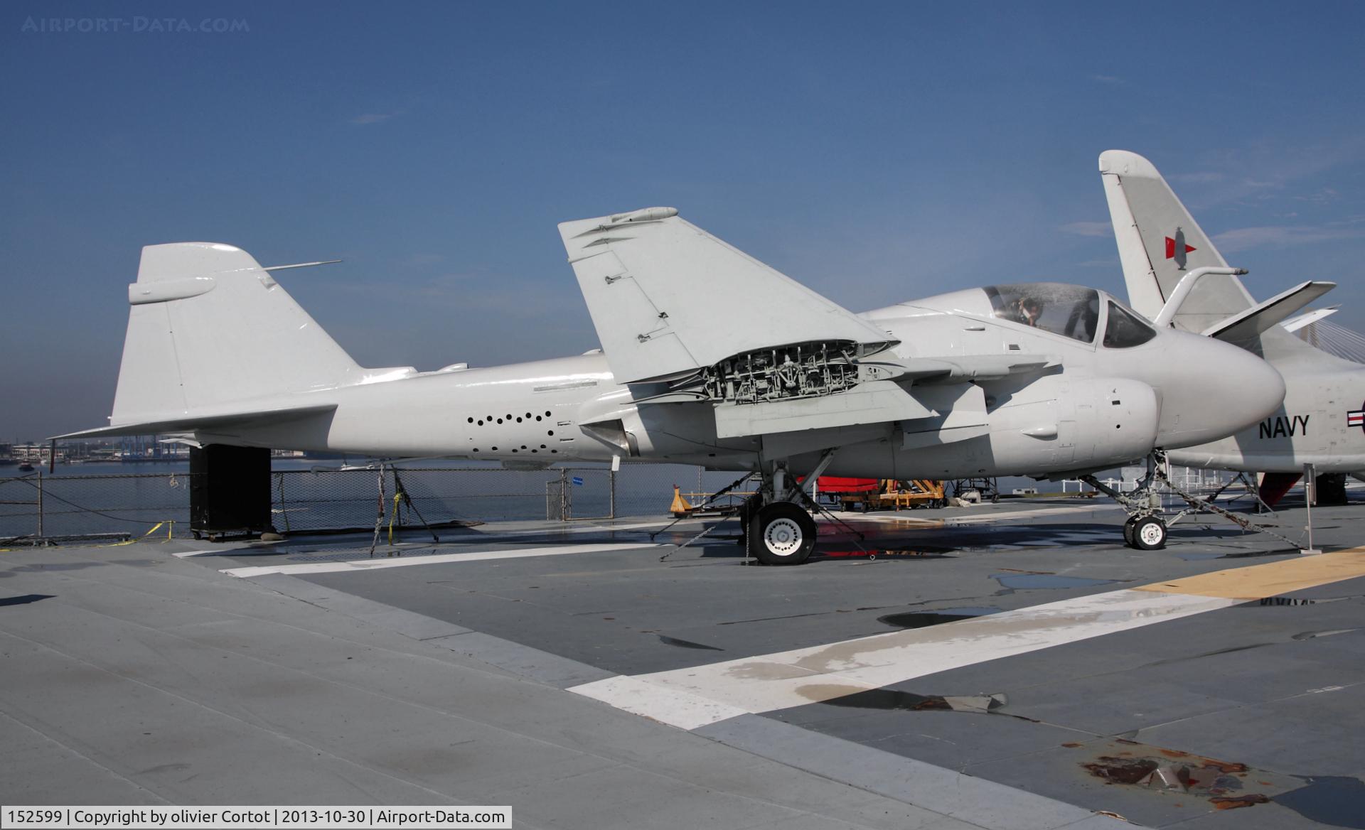 152599, Grumman A-6E Intruder C/N I-147, 2013, all grey