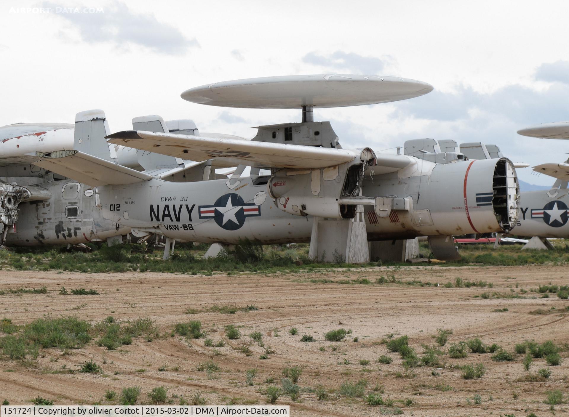 151724, Grumman E-2B Hawkeye C/N 44, missing some parts :)