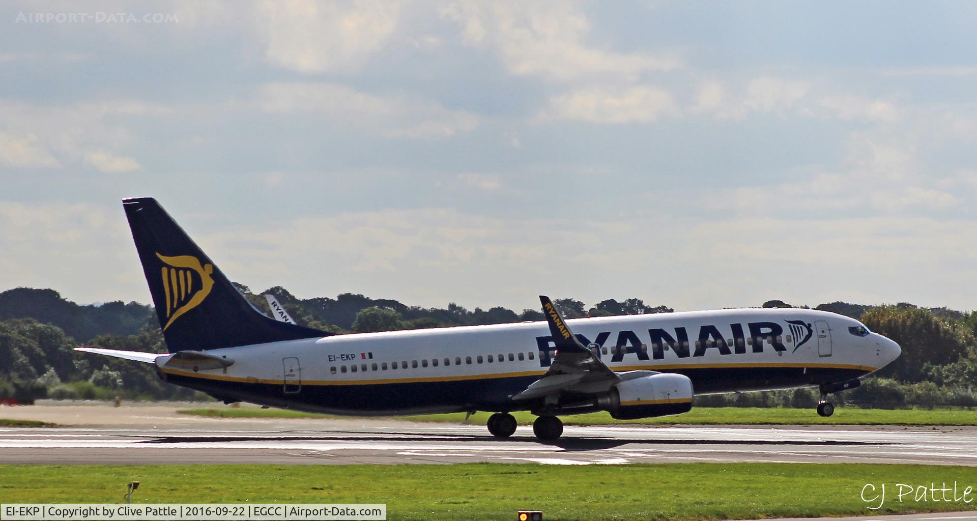 EI-EKP, 2010 Boeing 737-8AS C/N 35028, @ EGCC