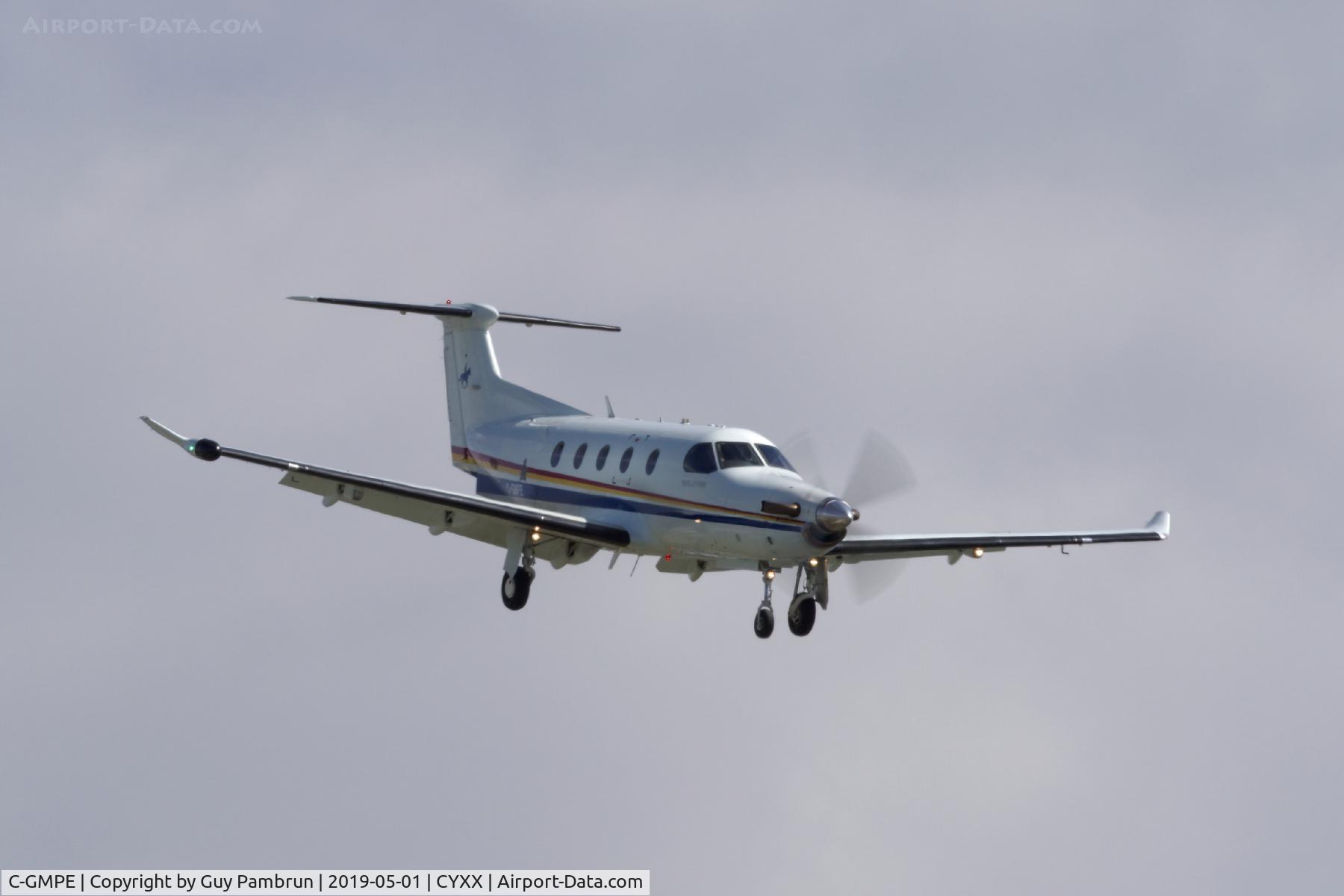 C-GMPE, 1998 Pilatus PC-12/45 C/N 184, Landing