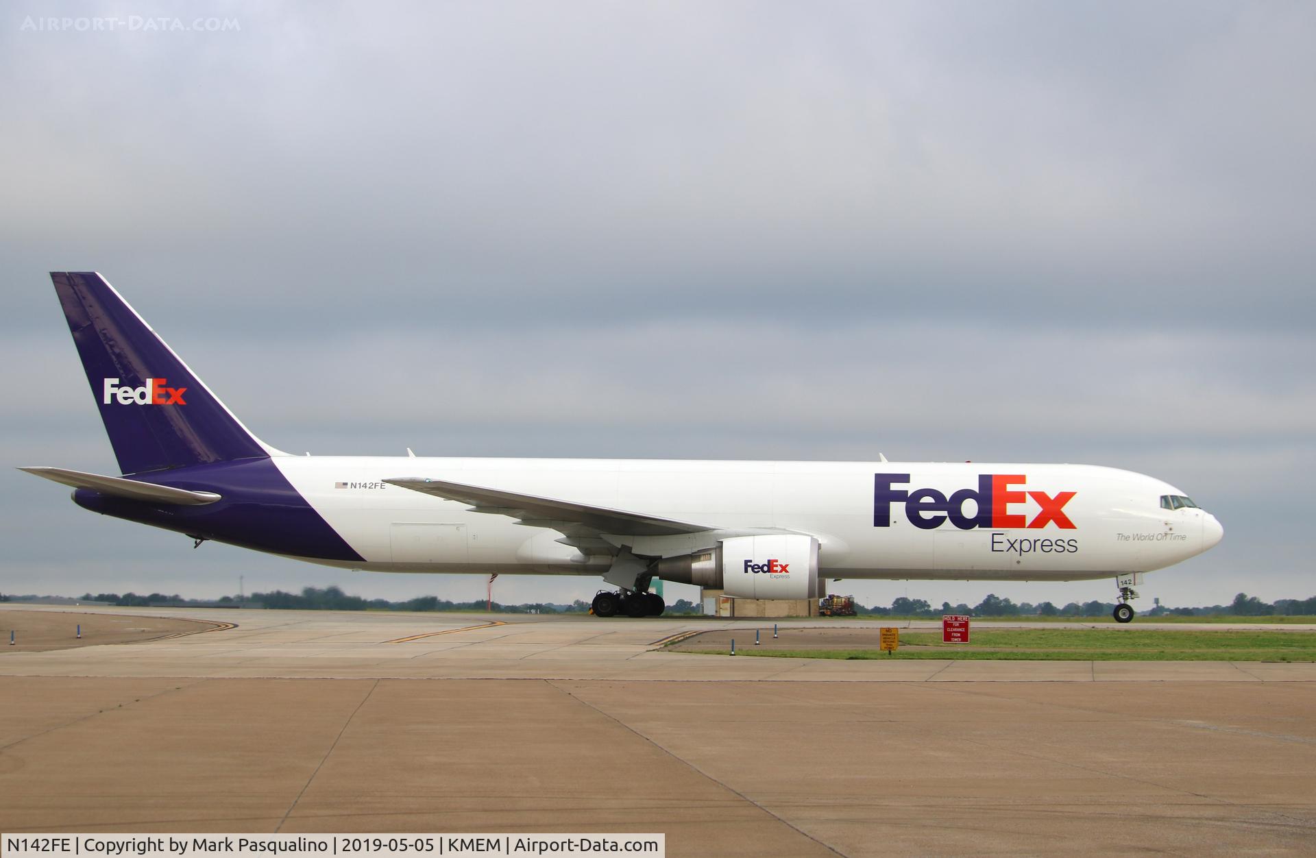 N142FE, 2016 Boeing 767-300F C/N 42725, Boeing 767-33S2F/ER