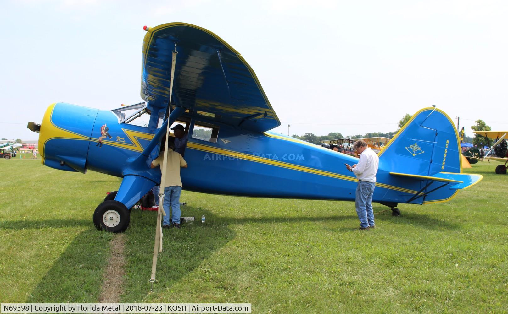 N69398, 1944 Stinson V77 Reliant C/N 77-293, Stinson V77