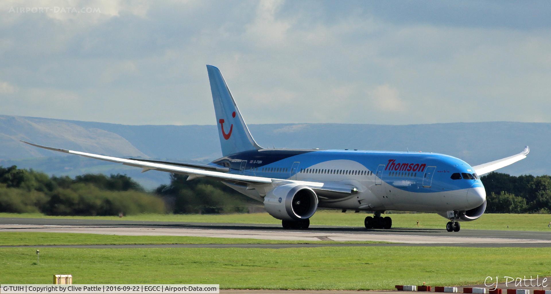 G-TUIH, 2015 Boeing 787-8 Dreamliner C/N 37229, @ EGCC