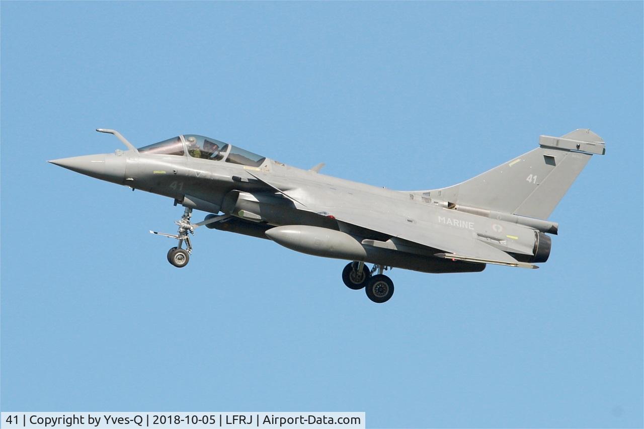 41, Dassault Rafale M C/N 41, Dassault Rafale M, Short approach rwy 26, Landivisiau naval air base (LFRJ)