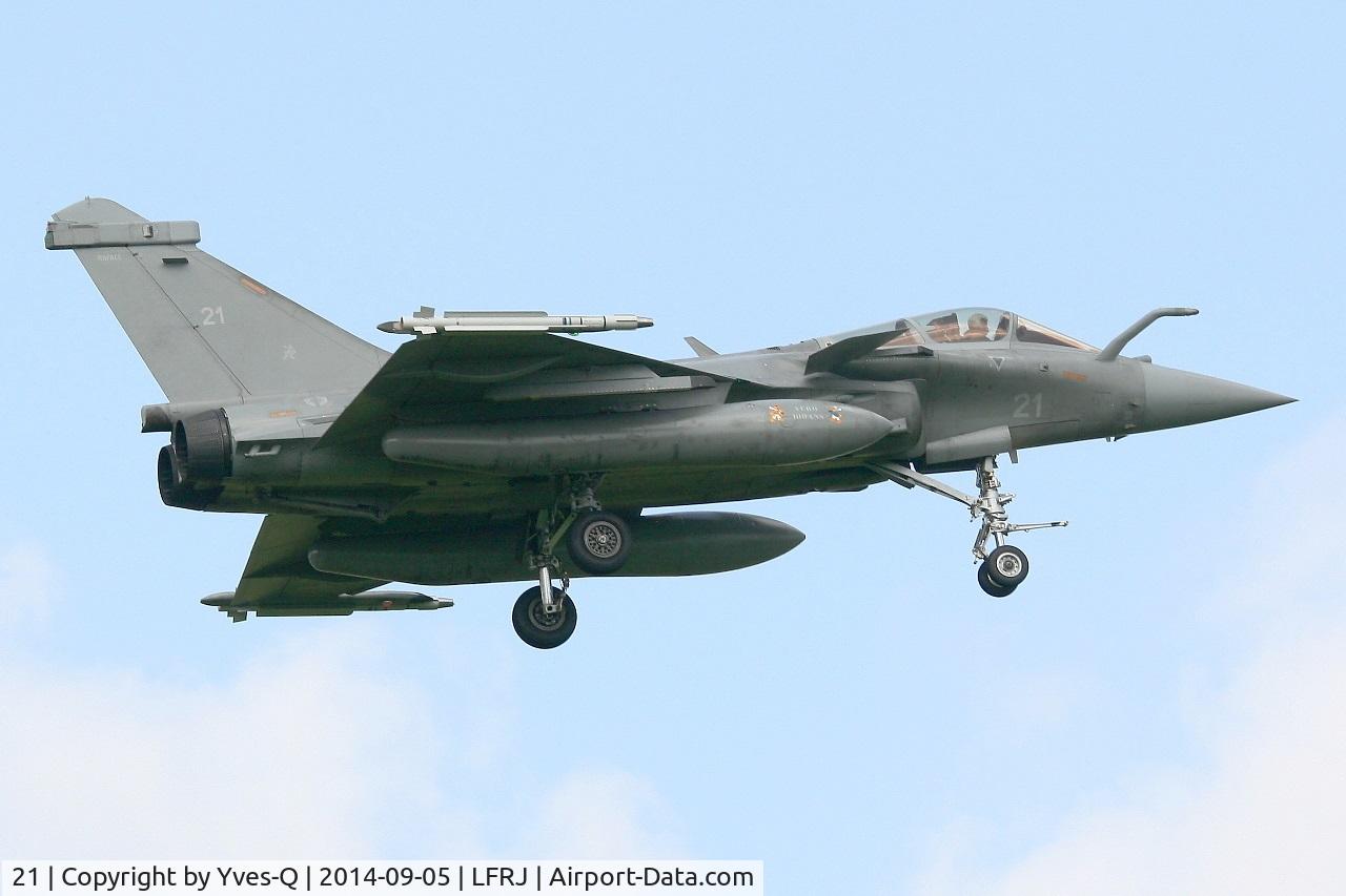 21, Dassault Rafale M C/N 21, Dassault Rafale M, On final rwy 08, Landivisiau naval air base (LFRJ)