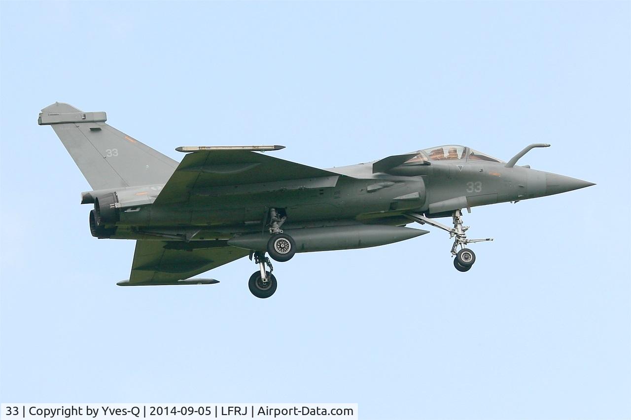 33, Dassault Rafale M C/N 33, Dassault Rafale M, On final rwy 08, Landivisiau naval air base (LFRJ)