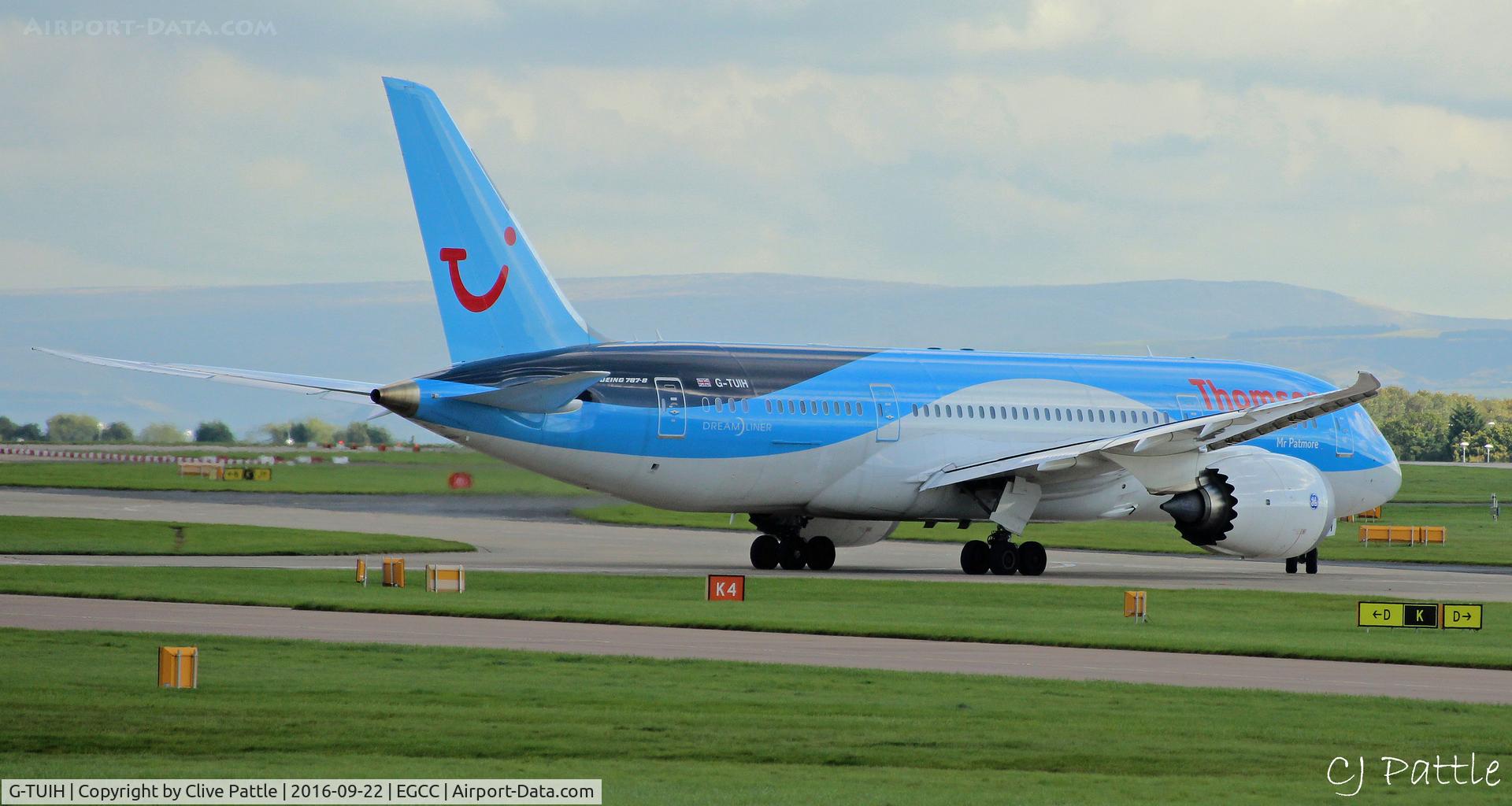 G-TUIH, 2015 Boeing 787-8 Dreamliner C/N 37229, @ EGCC