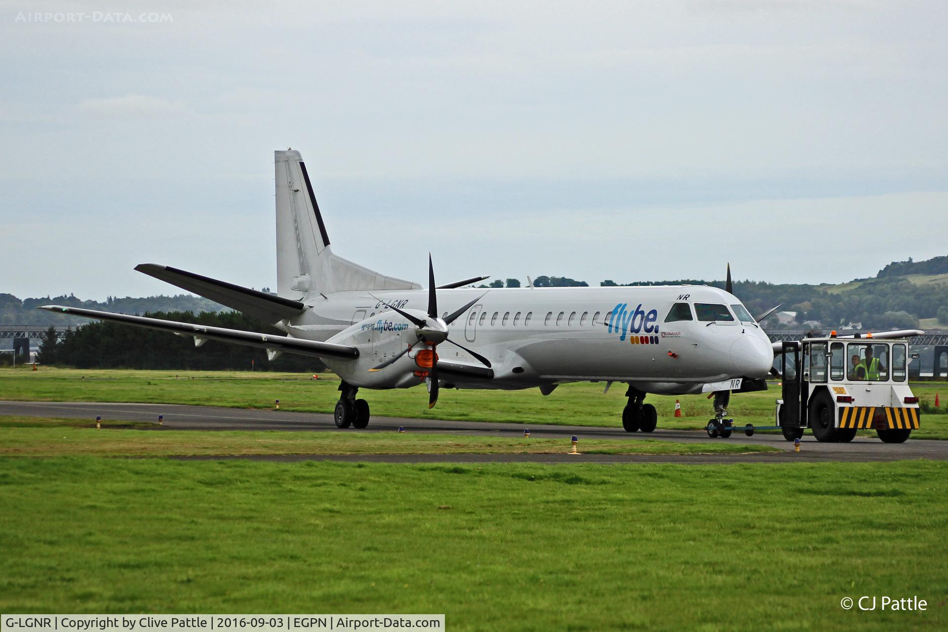 G-LGNR, 1993 Saab 2000 C/N 2000-004, @ Dundee