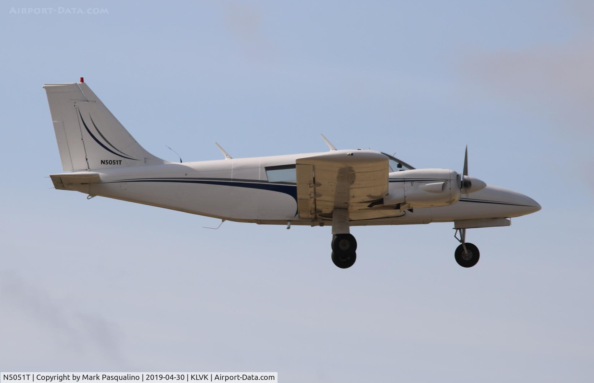 N5051T, 1972 Piper PA-34-200 Seneca C/N 34-7250237, Piper PA-34-200